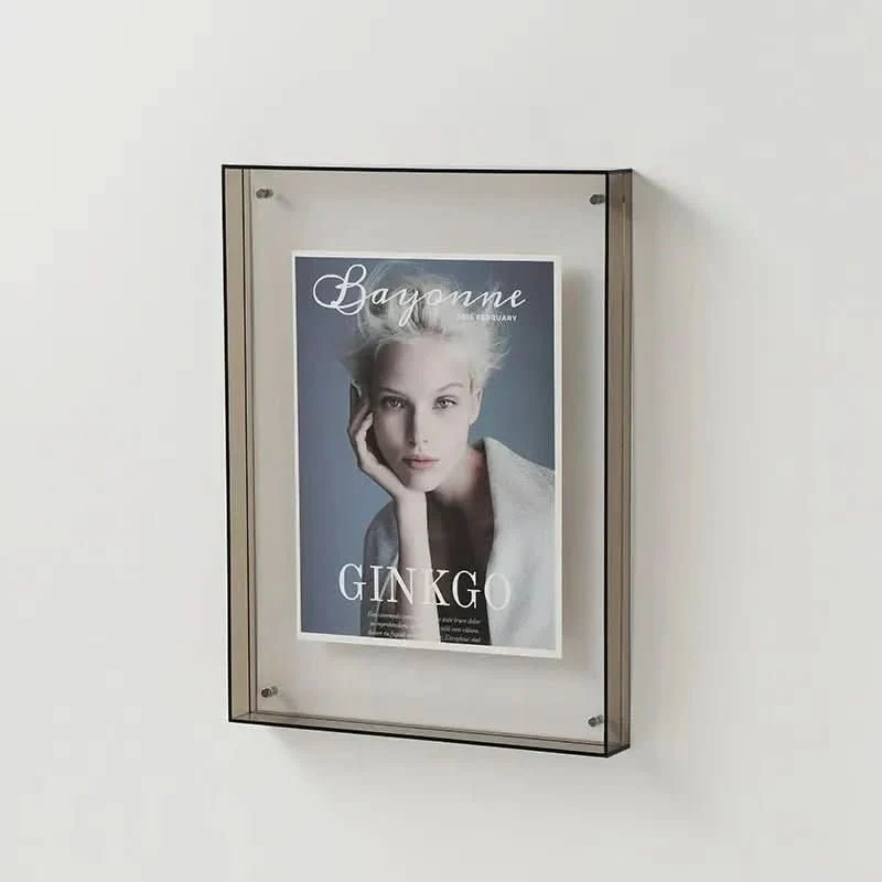 Skanto | Bunter transparenter Acryl-Fotorahmen für lebendige Erinnerungen