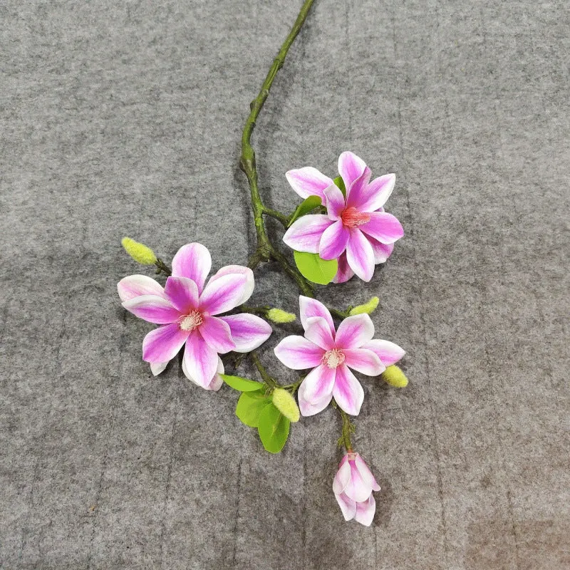 Lebensechte Blumenspitze mit weichen Blütenblättern