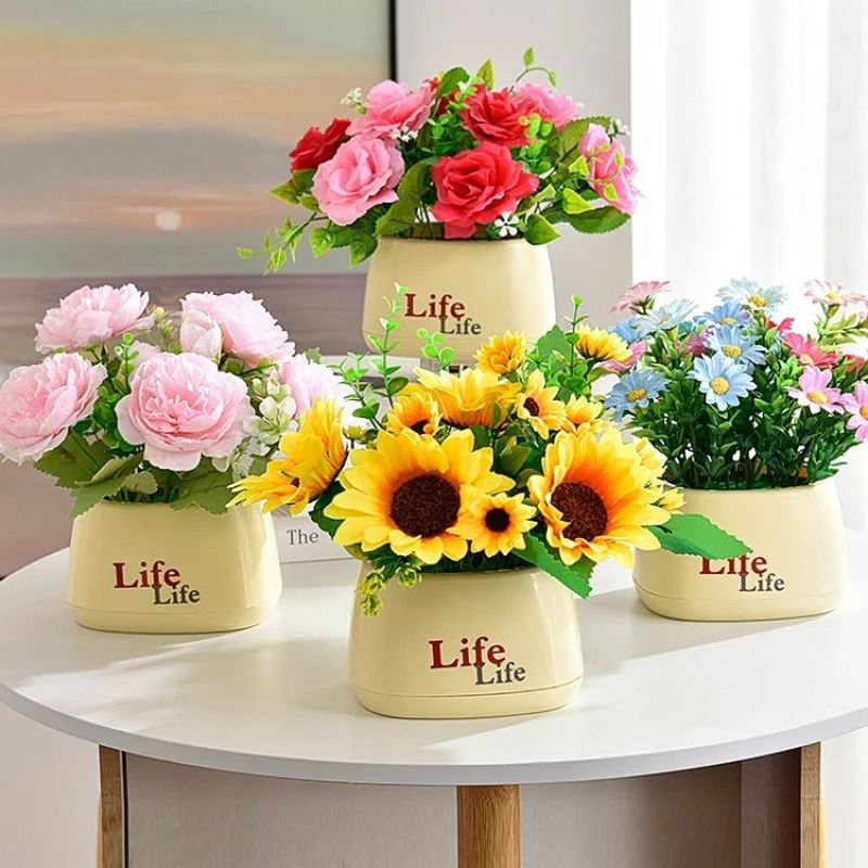 Lebensechter Blumen-Tischmittelstück-Arrangements