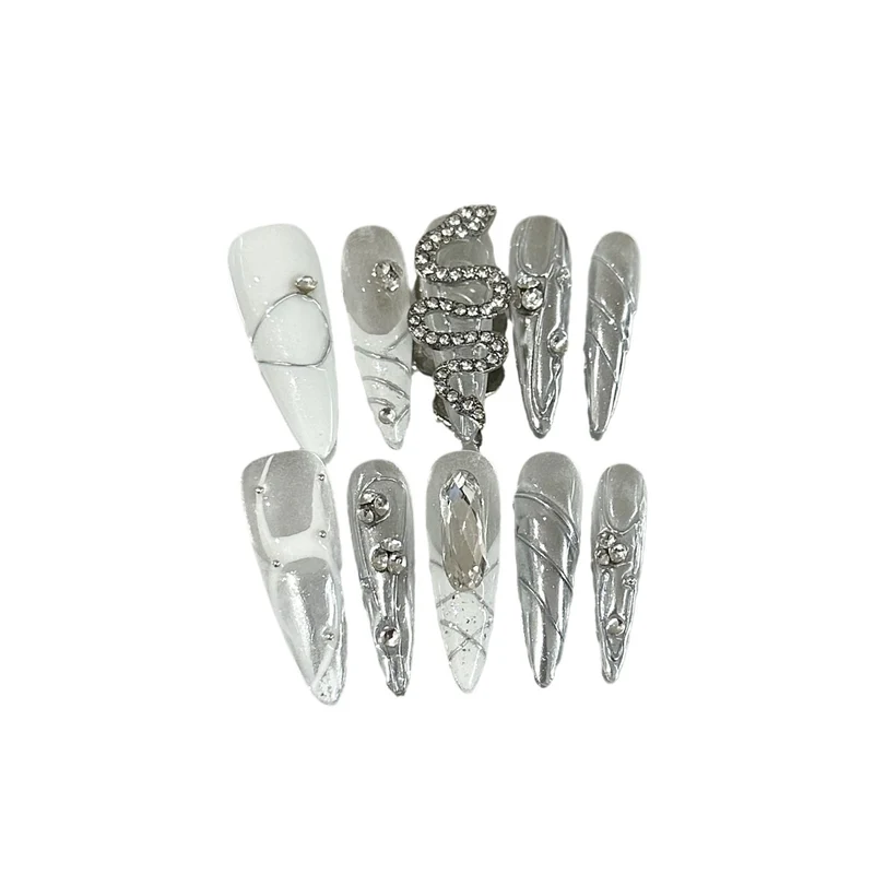 Glamouröses thematisches Press-On-Nagelset