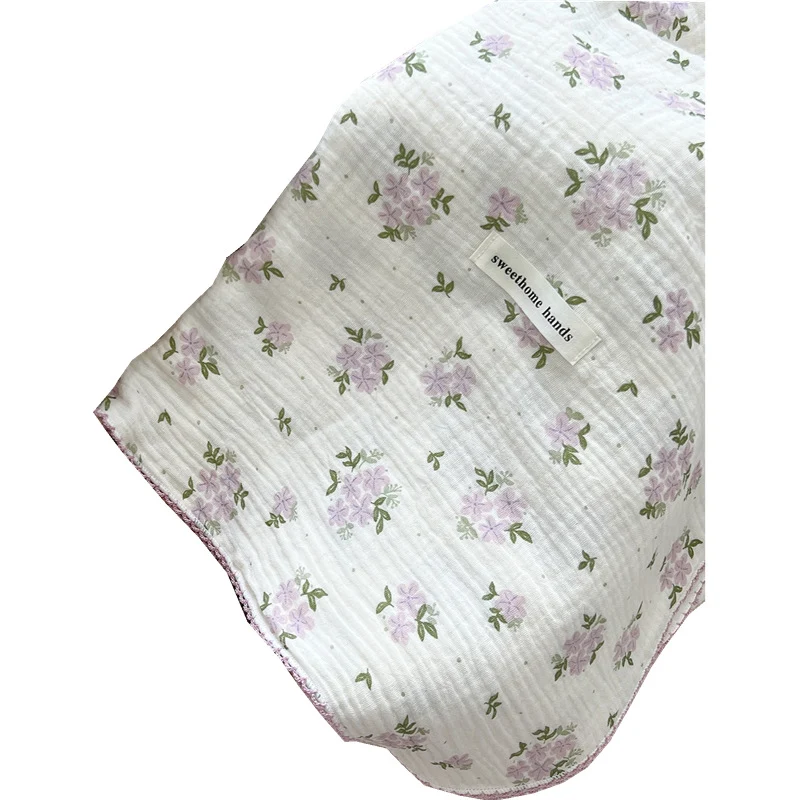 Gemütliche Decke für Damen mit Blumenmuster Skanto