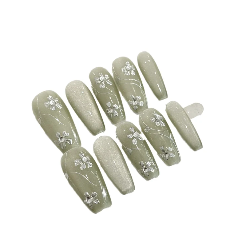 Blumenmuster Press-On Nail Set