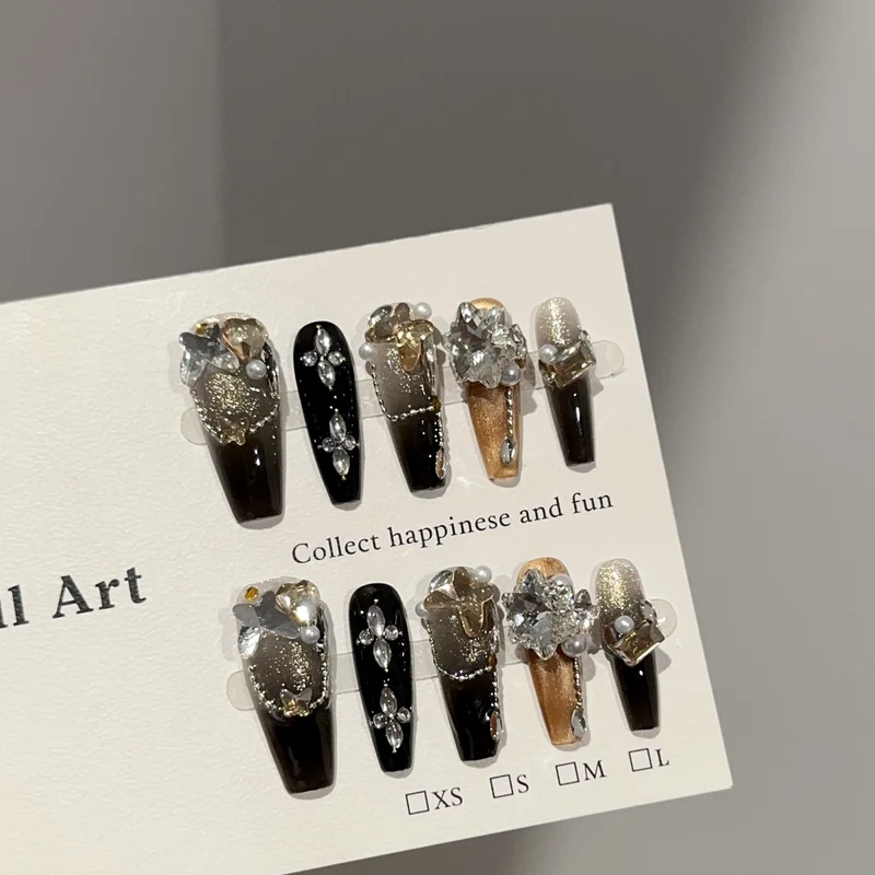 Elegantes Glamouröses Press-On Nagelkunst Set