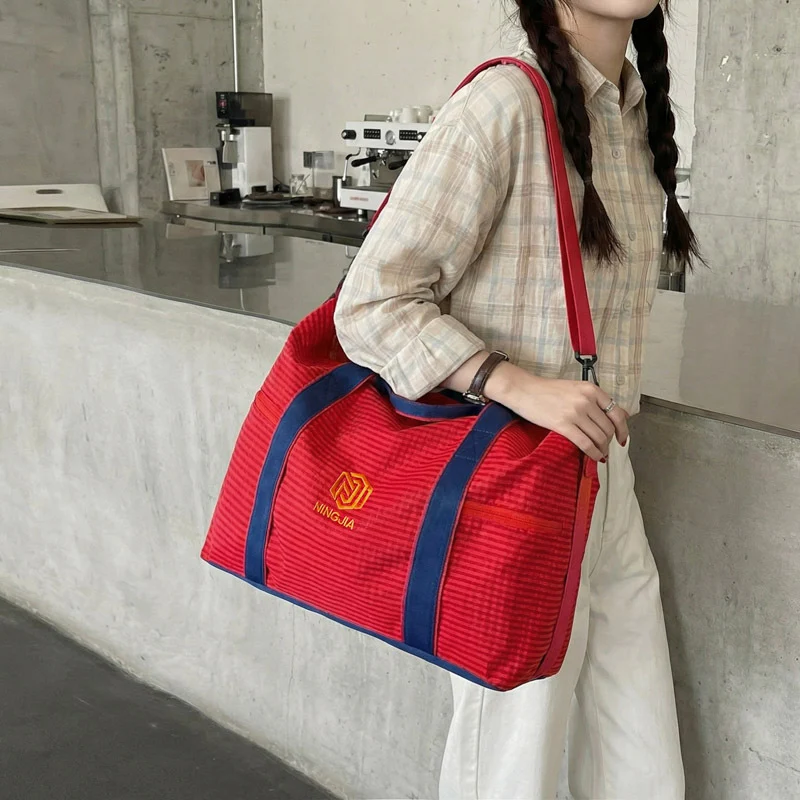 Stylische Mehrfach-Taschen Reisetasche Brehn