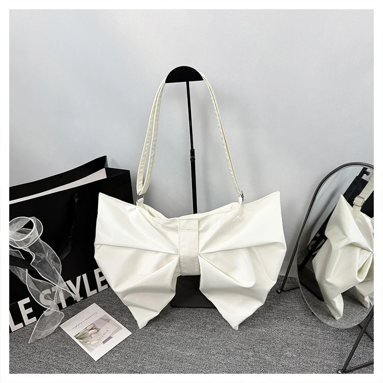 Elegante Schleifen-Handtasche