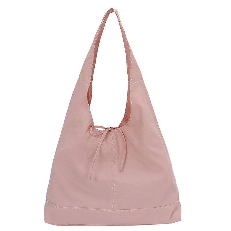 Mühelos lässige Hobo-Tasche
