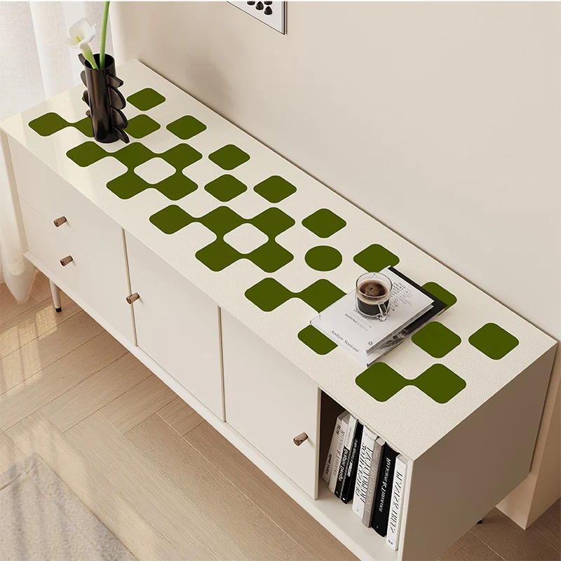 Stylische dekorative Tischläufer