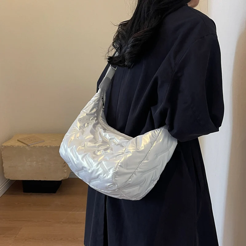 Moderne Sling-Tasche