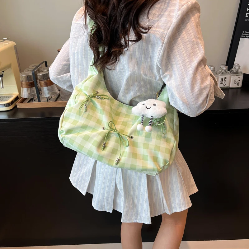 Moderne Raffung Griff Schultertasche
