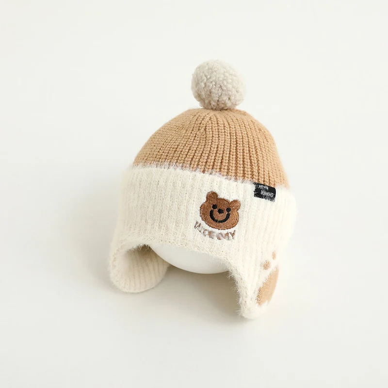 Kindermütze mit Ohrenklappen, gestrickt, warm