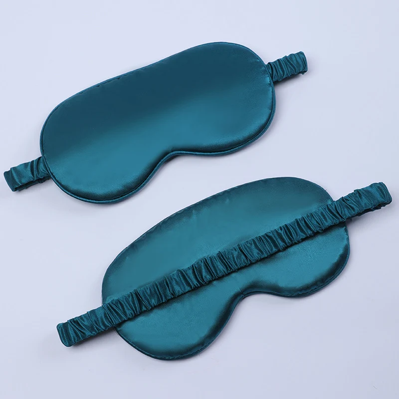 Seidenweiche Maske für Damen mit gepolstertem Augenbereich, verstellbarem Gummiband und Aufbewahrungsbeutel Skanto