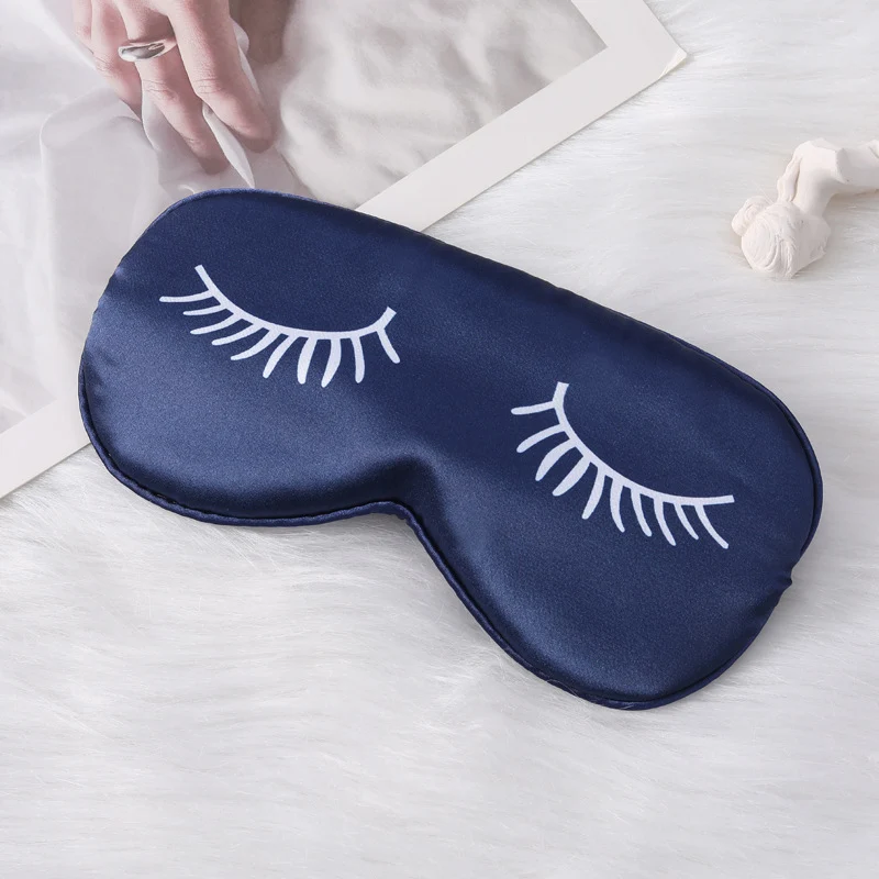 Skanto Seidenweiche Augenmaske für Damen mit weich gepolstertem Futter und elastischem Kopfband Skanto