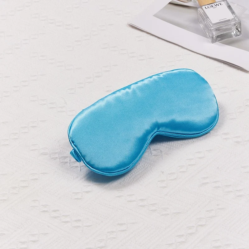 Skanto Ergonomische Schlafmaske für Damen aus satinähnlichem Material mit konturiertem Augenbereich Skanto