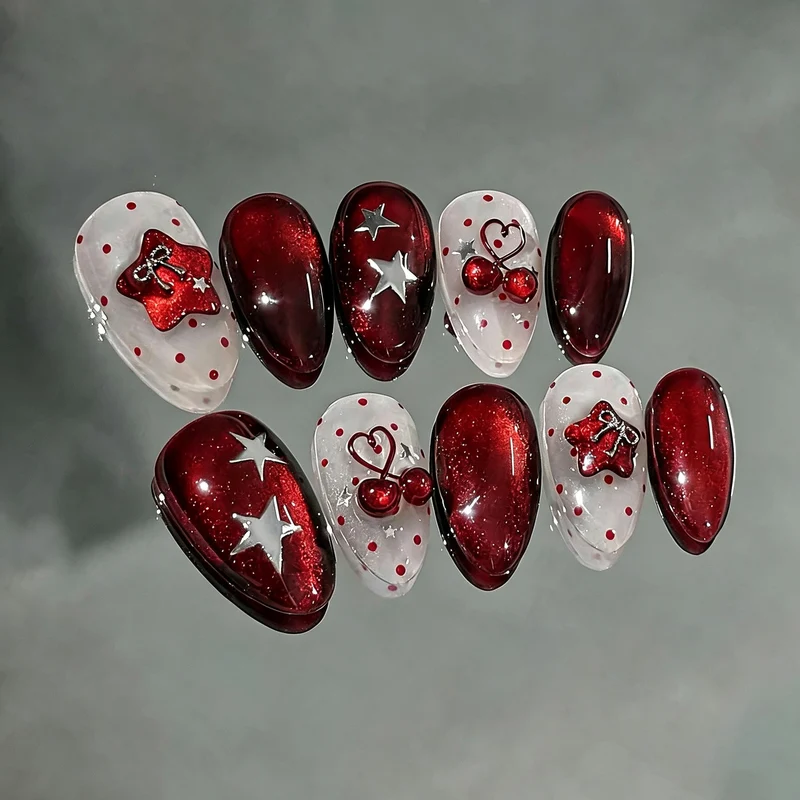 Dekorative Nagelkunst