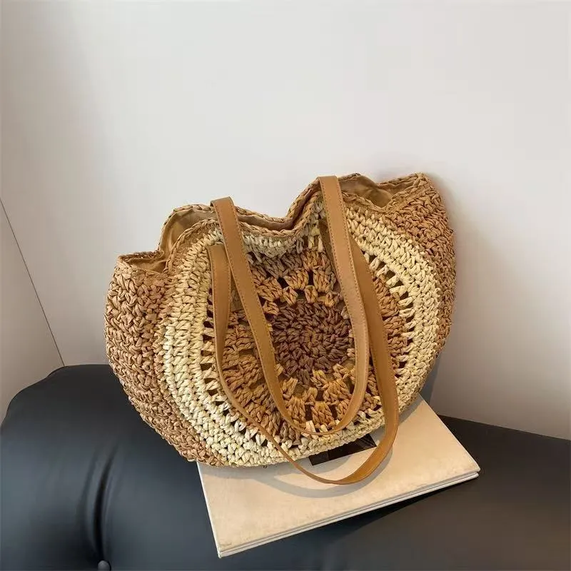 Stylische und handgefertigte Korbtasche Skanto
