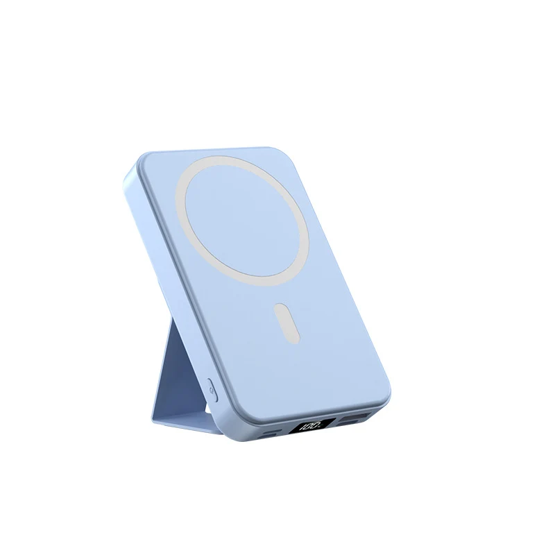 Tragbare kabellose Powerbank mit integrierten USB-Kabeln Skanto