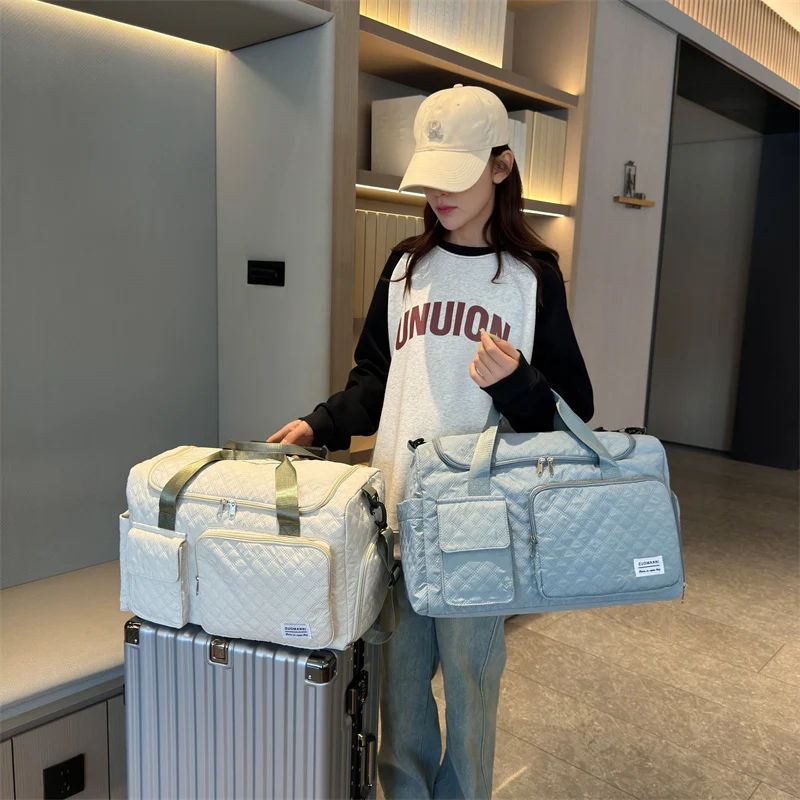 Gepolsterte Multi-Compartment Reise-Duffel Brehn