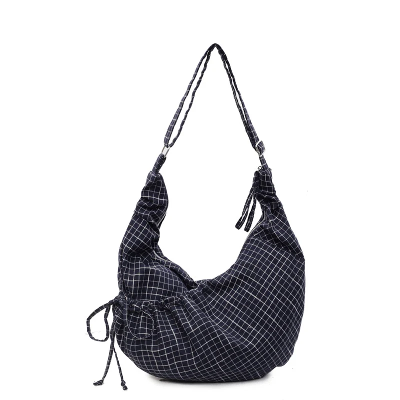 Gemütliche Übergroße Utility Schultertasche