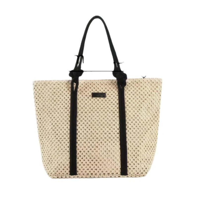 Strandtasche aus handgewebtem Naturmaterial mit stabilen Griffen Skanto