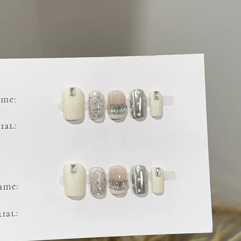 Dekorativer Nagelkunst Set