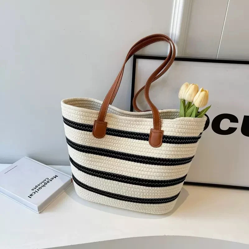 Stylische Strandtasche Skanto