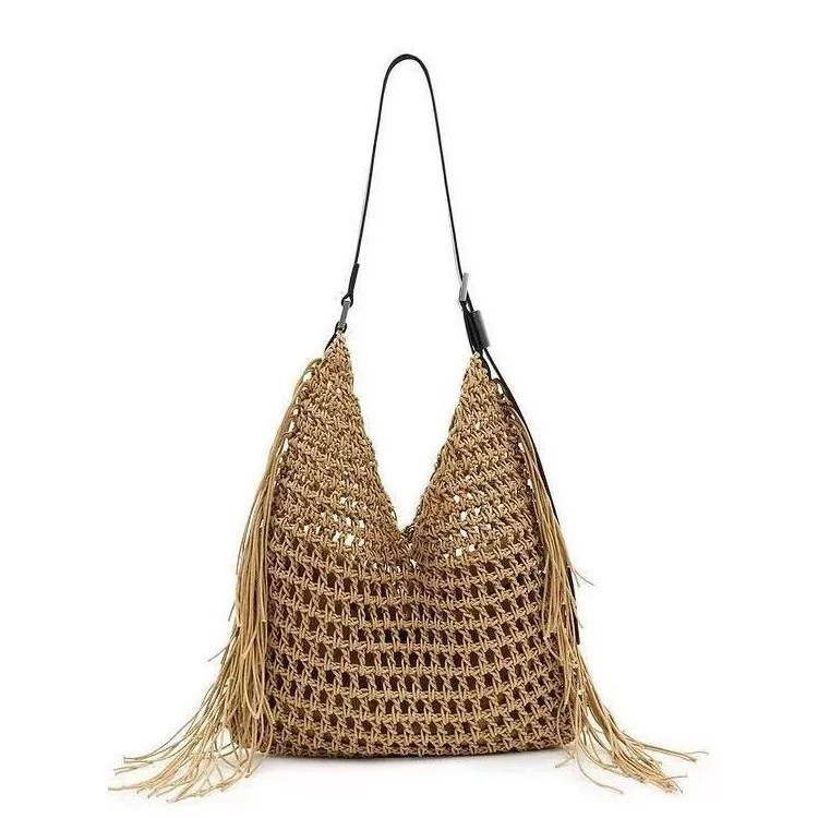 Makramee Hobo Bag mit Fransen und robustem Design Skanto