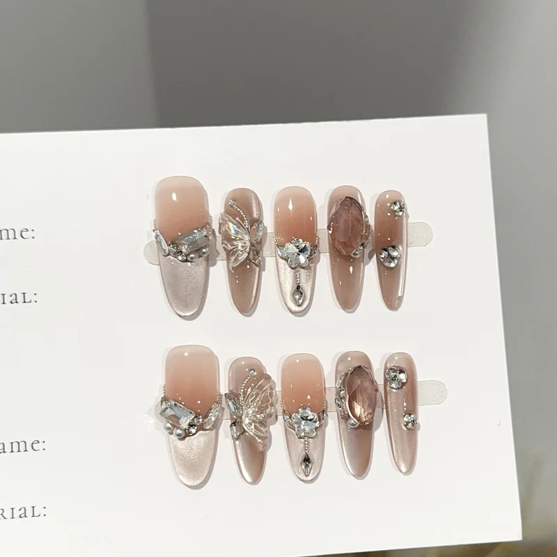 Dekoratives Langanhaltendes Press-On Nagelset