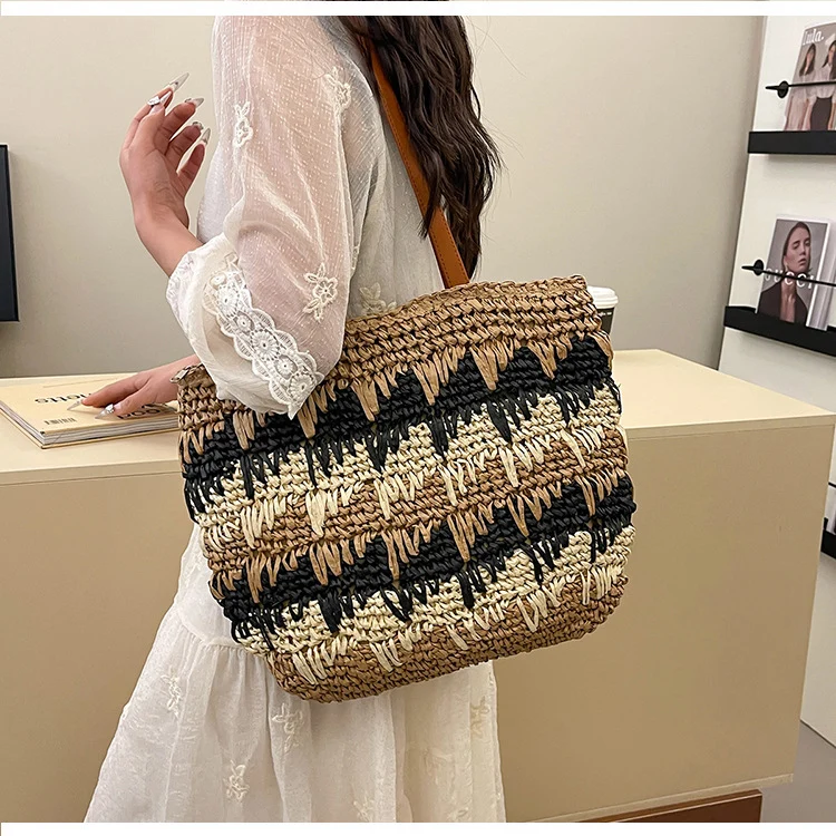 Geflochtene Handtasche aus Naturmaterial Skanto