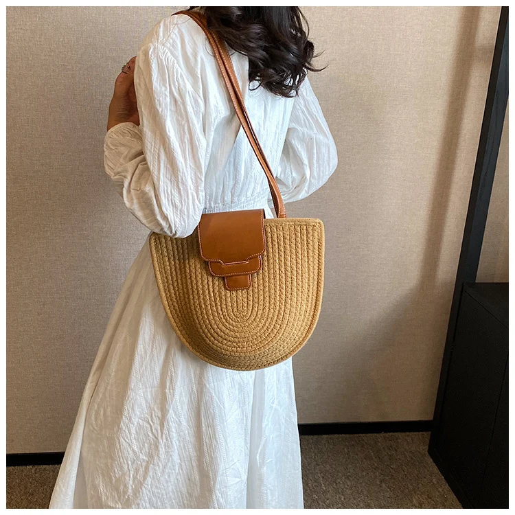 Handtasche mit strukturiertem Design Skanto