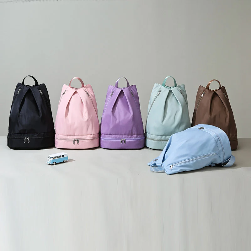 Zeitgenössischer Minimalistischer Rucksack Brehn