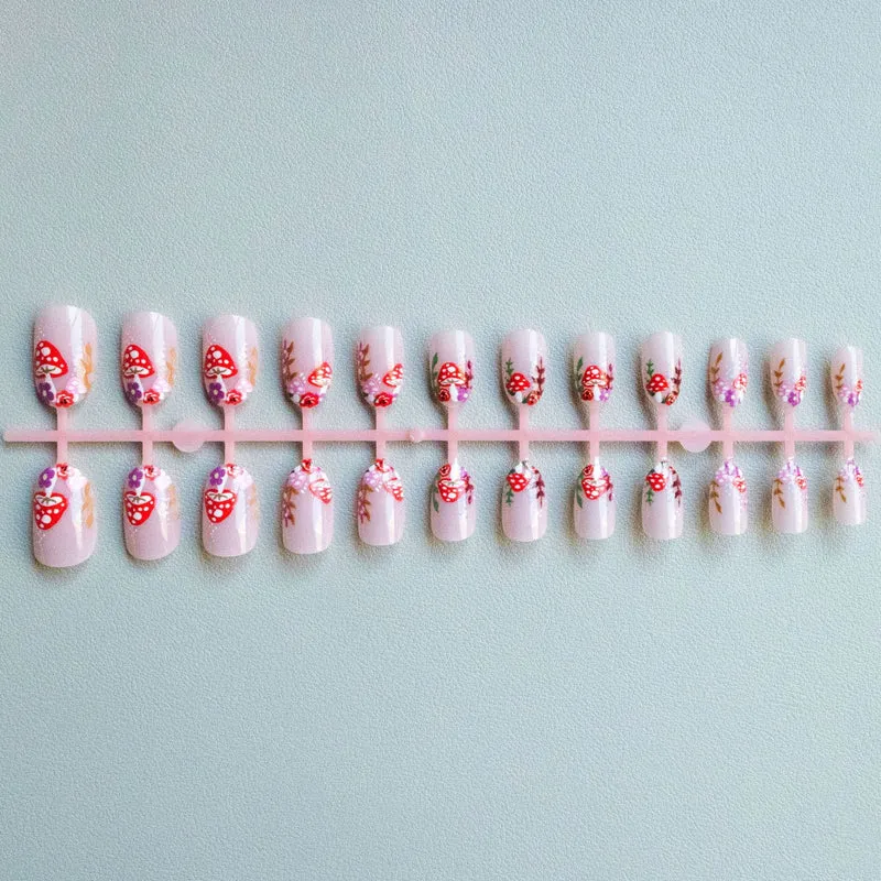 Verspielt Pilz Nagelkunst Set