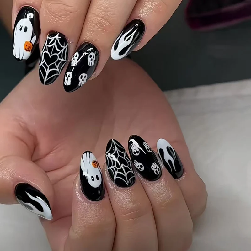 Verspielt Halloween Nagelkunstset