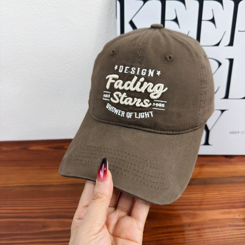 Bestickte Damen-Kappe mit inspirierendem Design Skanto