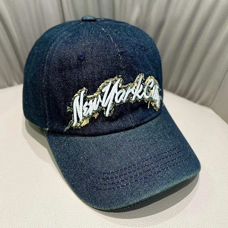 Damen Cap im Used-Look aus Jeans Skanto