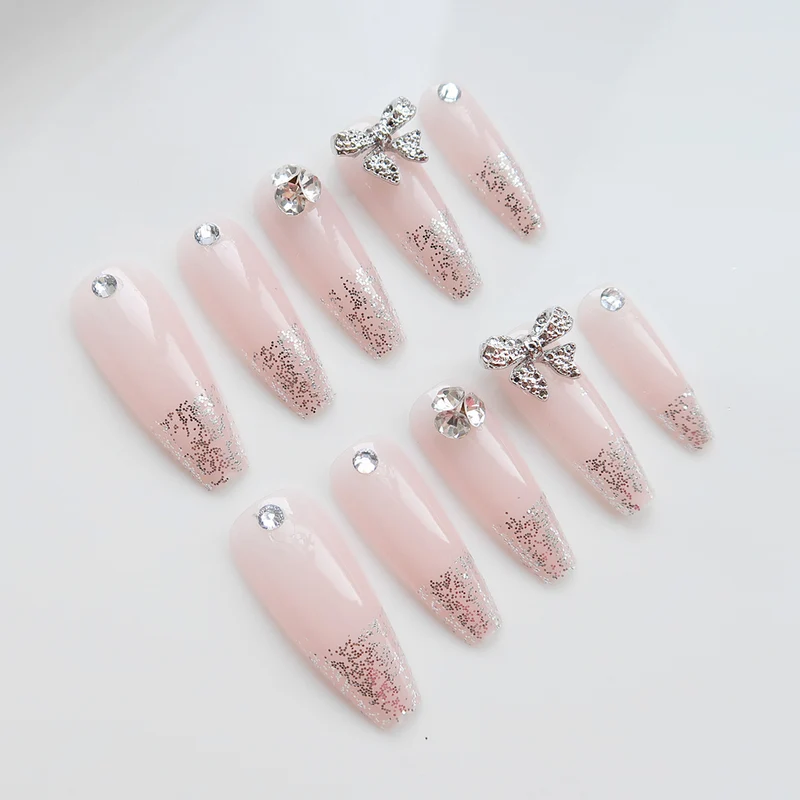 Glamouröse Glitzer-Presse-Nagel-Set