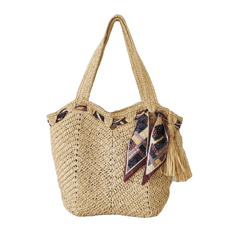 Handgefertigte Strandtasche mit verspielten Falten und Quaste Skanto