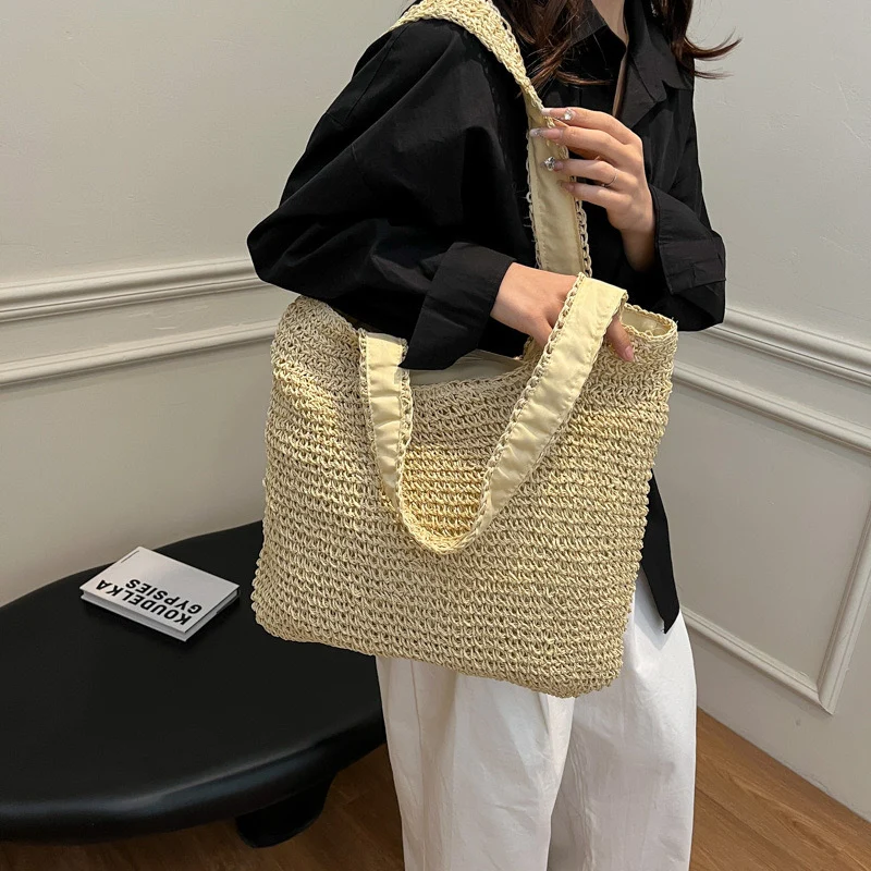 Handgefertigte Naturfasertasche Skanto