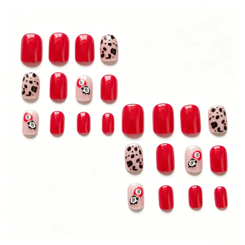 Trendy Tierdruck Nagelkunst
