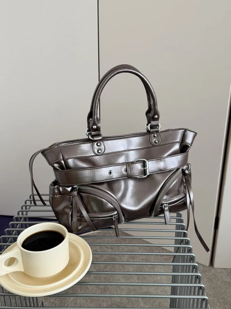 Strukturierte Leder-Handtasche