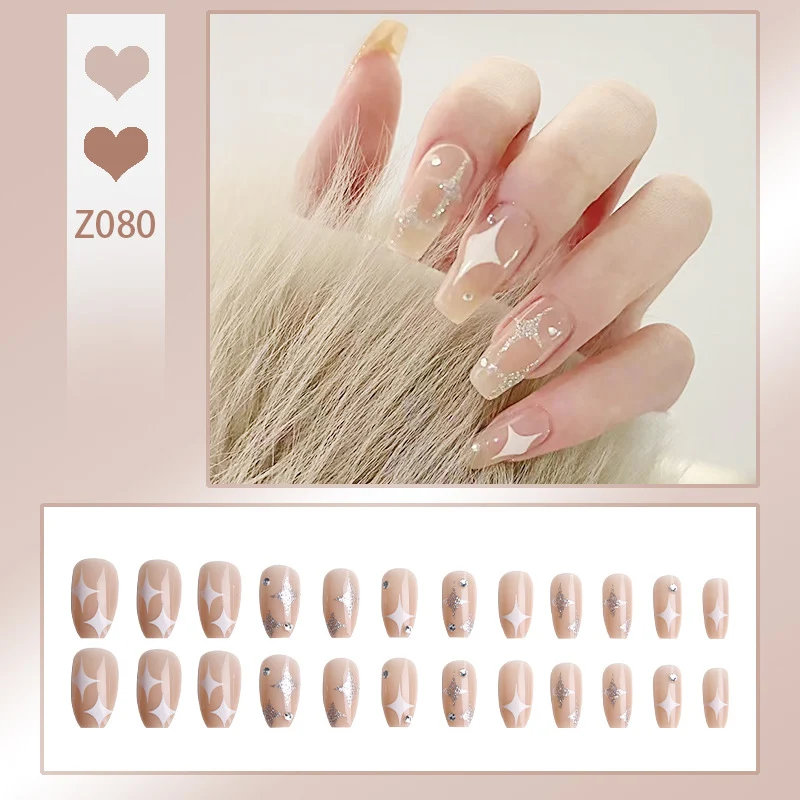Elegante Press-On Nagelkunst