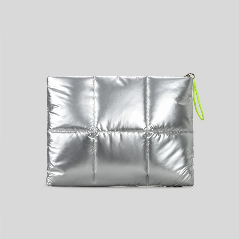 Gepolsterte Tech Clutch Tasche