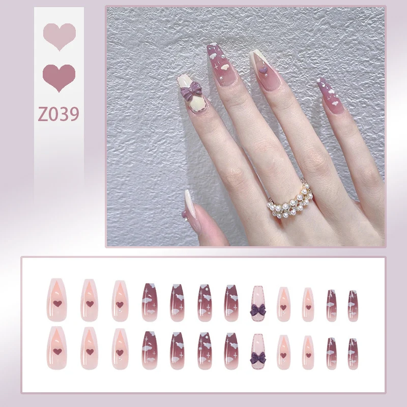 Elegantes dekoratives Press-On-Nagelset