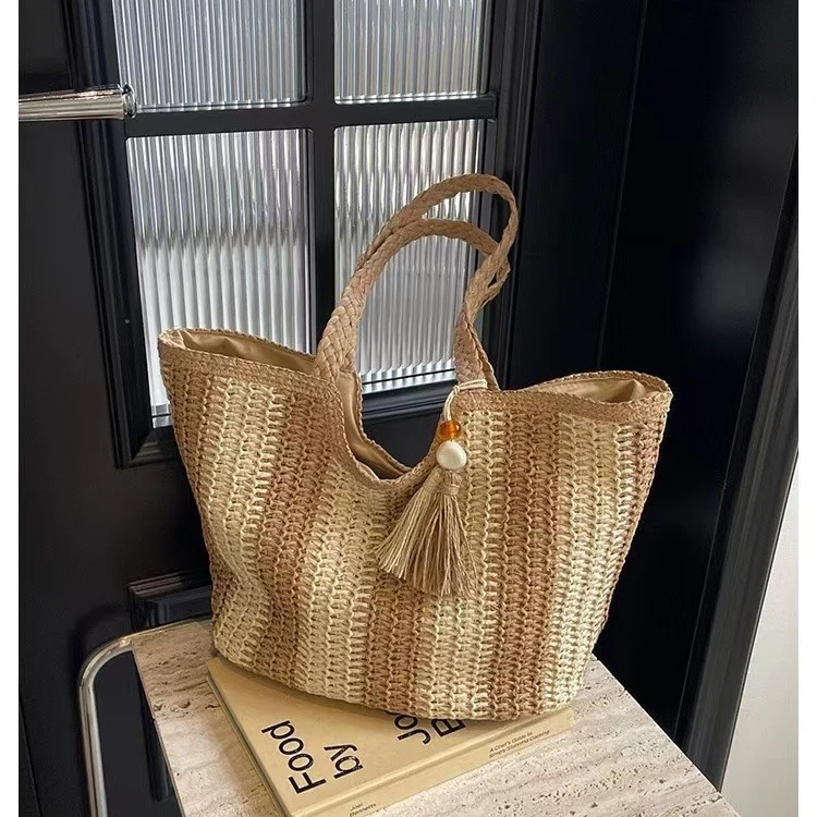 Designer-Strandtasche mit strukturierter Webart Skanto