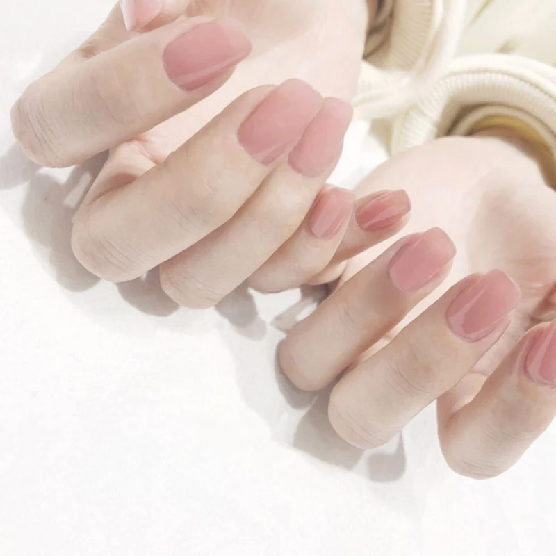 Elegantes Glänzendes Press-On Nagelset