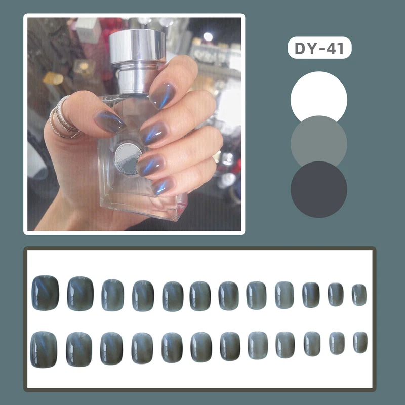 Elegante Glänzende Press-On Nagelkunst