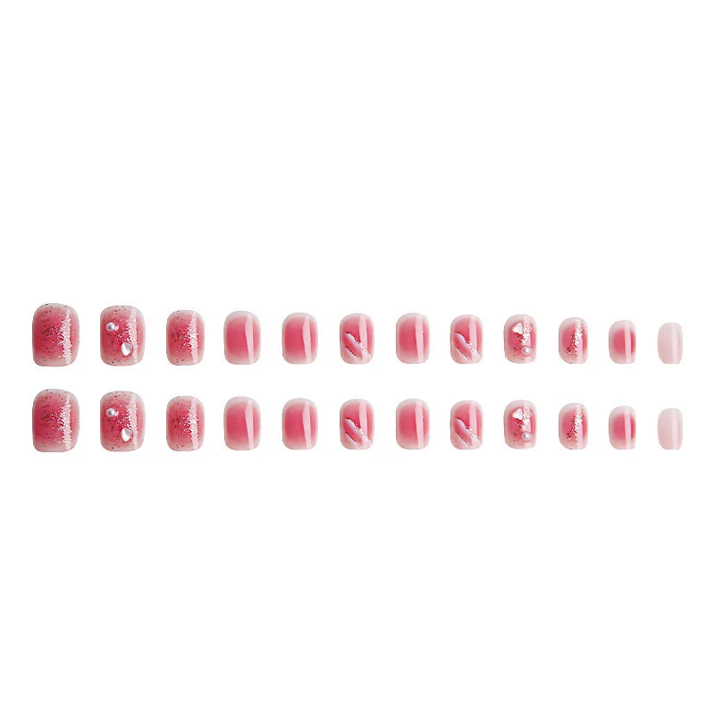 Künstlerische Press-On Nageldesigns