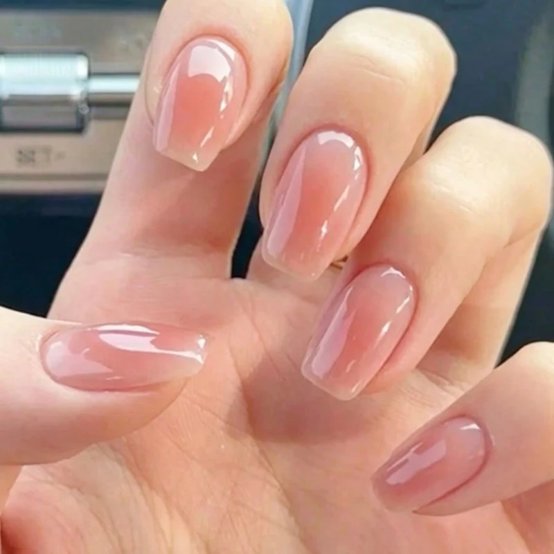 Professionelle Nagelpflege Brehn