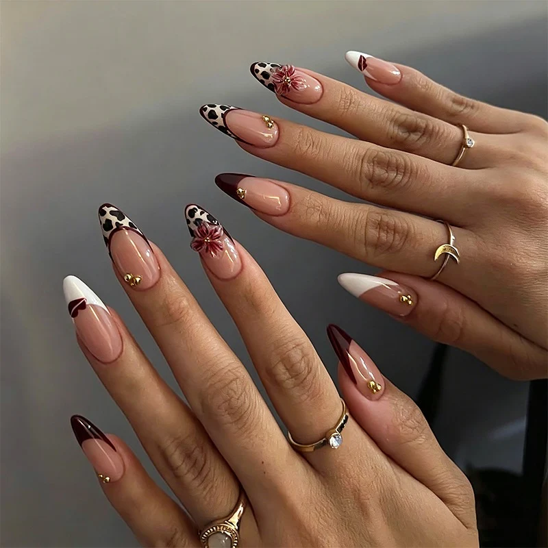 Press-On Nail Art Brehn