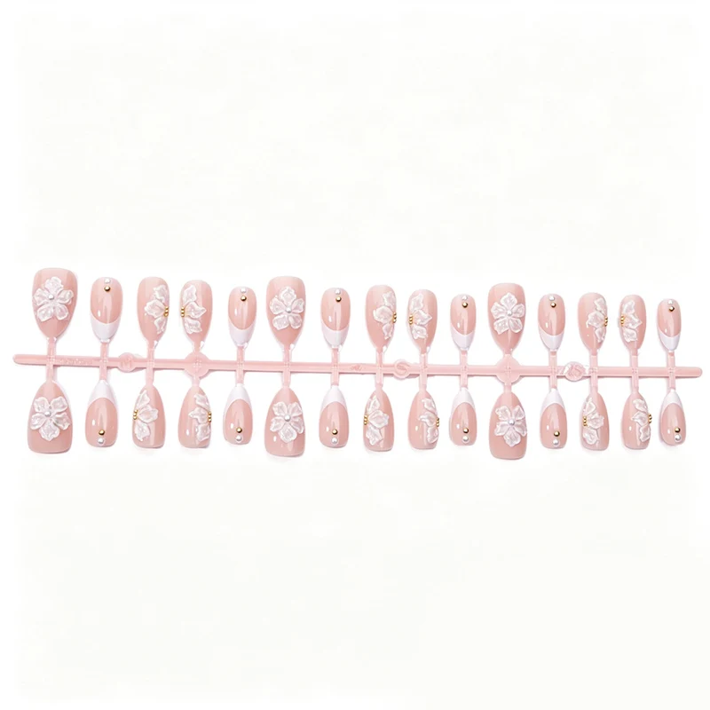 Handgemachtes Floral Design Press-On Nail Set Brehn