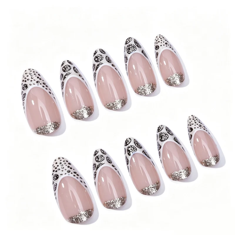 Glamouröse Stiletto Nagelkunst Brehn